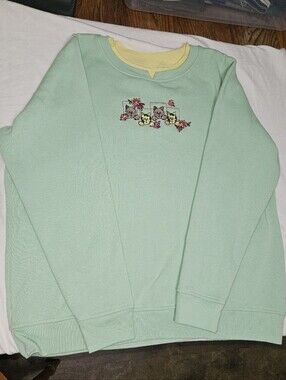 Country Store Light Green Pullover Sweatshirt Embroidered Cats Size L Lemonade